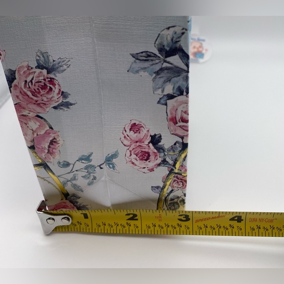 Dior gold tone  2022 Christmas star & silver Star charm with gift bag, d… - Picture 11 of 11